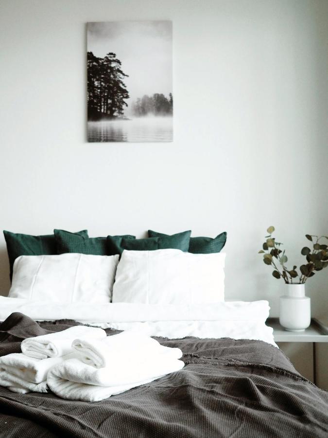 2Ndhomes Tampere "Espa": Modern Apartment with Sunset View and Sauna Exterior photo